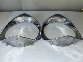 1485308 Cadillac 1966 Lower Left Hand Headlamp Bezel Oem