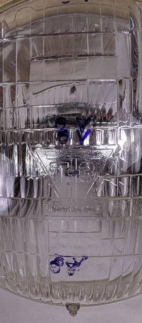 5941497 Guide T-3 Motorcycle Headlight 6v Sealed Beam Nos Harley Indian