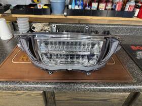 6700660 Harley-davidson Oem Hd Road Glide Headlight. Davidson. 23.5 - Up. New