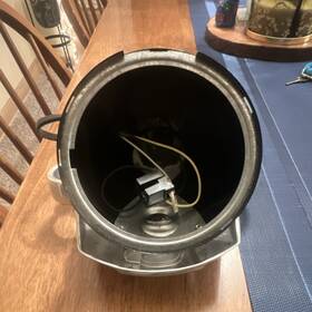 67677-96b Harley-davidson 2004 Hdfxdl Dyna Lowrider Front Headlight Head Lamp Light Assy Riser. Original