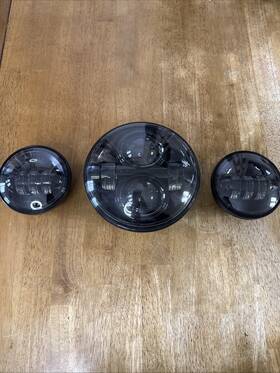 68000174 Harley-davidson 2023 Black 7 Inch Led Daymaker Headlight Headlamp Projector Passing Lamp Set