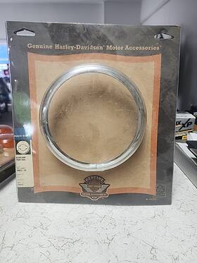 69623-99 Harley-davidson Headlamp Trim Ring