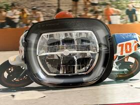 P67700673 Harley-davidson 2024 24 Street Glide Cvo Oem Headlight Led Light Nice