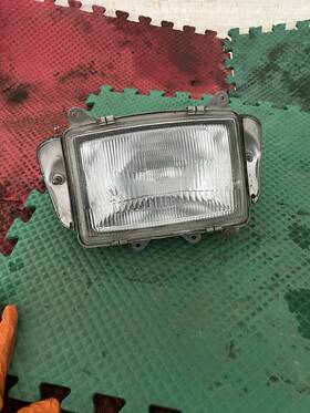 0137209 Honda 1985 Goldwing 1200 Gl1200i Interstate Front Headlight Head Light No Bulb