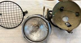 33100-391-670 Honda 1976 - 1978 Oem Xl 175 Front Headlight Mount Assembly High Beam Only