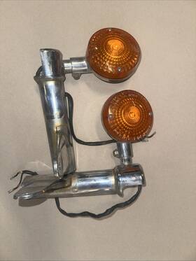 33400-461-679 Honda 51602-461-770 Cb900c 1980-1982 Flasher Turn Signal With Bracket Cover