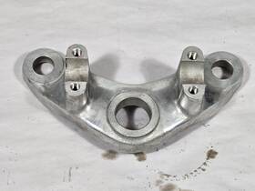 53230-268-060 Honda Nos Cb77 Top Fork Triple Tree Cb72