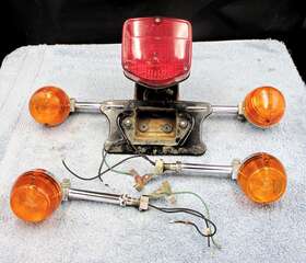 61301-413-003za Honda Cm400 Cm400a Tail Light Assy Signal Lights Oem Nice Shape