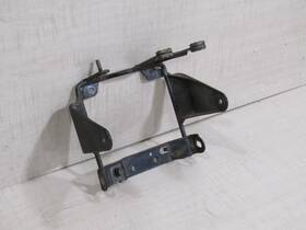 61311-ge2-671 Honda 1990 Ns50f Head Light Stay