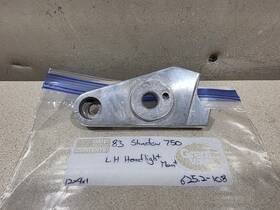 61313-me9-000 Honda 1983 Shadow 750 Vt750 Left Headlight Bracket Mount Stay #625.2-108