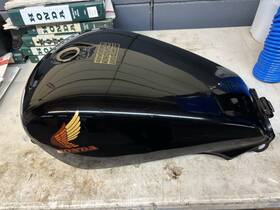 Vf1100ca Honda Fuel Gas Petrol Tank Dealer Take Off Vf1100 V65 Magna 1984