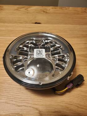 2884995-156 Indian 22-25 Chief And 25 Scout 5-3/4 Inch Pathfinder Adaptive Headlight
