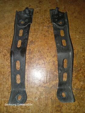 11049-1340 Kawasaki 96-03 Zx7r Zx750 Headlight Bracket Mounts