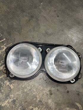 1125634 Kawasaki Zx7r Headlight Assembly 1993-1995