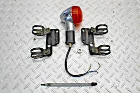 Vn1500a Kawasaki 7812731 1993 Vulcan 1500 - Oem Front Turn Signal W L&r Mounts