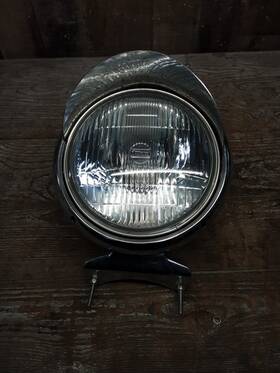 Br-699 Kawasaki 1999 99 Vulcan 1500 Vn1500 Front Headlight Headlamp Bucket