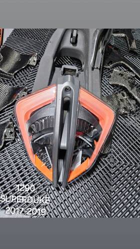 61614001000 Ktm 2017 / 2019 1290 Superduke Front Headlight Led Perfect Funtion Used