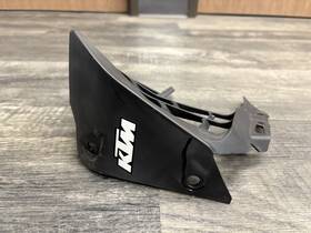 93035035000 Ktm 2018 Duke 390 Oem Right Radiator Cover
