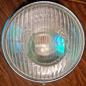 93-09626 Miller 8 Inch Domed Headlamp Lens Reflector Bulb Holder Rim No Clasp Assembly/shell