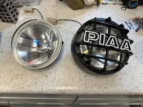 18781-10 Piaa 73542 2 Pack 5 Inch Driving Light Bulbs Used One Cover