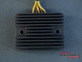 58086r Piaggio 2007 - 2012 Genuine Mp3 500 Beverly 300 Vespa Gts300 Voltage Regulator