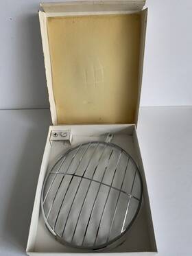 356.62.114 Porsche 356 Headlight Grille / Speedster Grill Guard Mesh