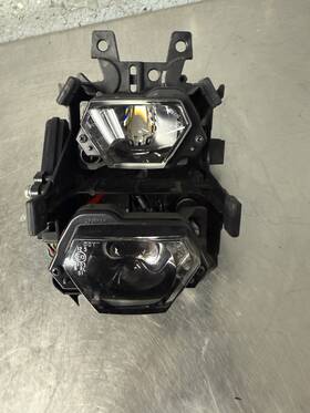 35100-48k02-000 Suzuki 2023 2024 Gsx-8s Headlight Assembly