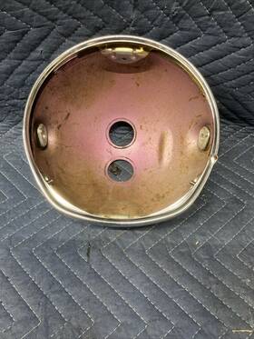 51810-31030-737 Suzuki 35111-31610/51810-31030-737 Gt750 Lemans Headlight Rim And Bucket 1972-73 P/n 35111-31610 Used