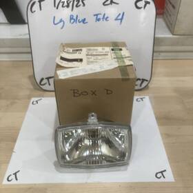 35121-37200 Suzuki Headlight. Original Stanley 001-2373