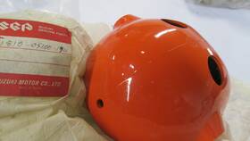 51810-05100 Suzuki 81810-05100 Mt50 Nos Headlight Bucket Orange
