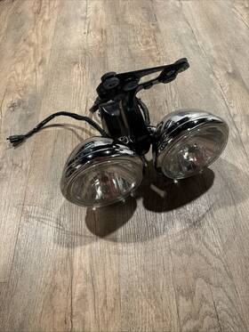 270615 Triumph 05-10 Speed Triple 1050 Headlight Head Light Bracket Mount