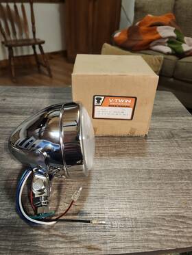 33-0030 V-twin 4 Inch Round Headlamp 12 Volt Chrome For Harley Davidson By 12v 60/55 Watt