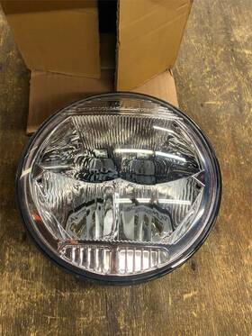 33-1129 V-twin Manufacturing 7 Inch 12 Volt Headlight Led Harley Touring Flh Street Glide Ultra Classic Road King