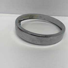 136-84315-61-00 Yamaha Nos Genuine 64-66 Ya6 Headlight Rim