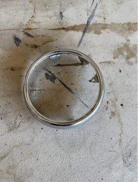 195-84315-01 Yamaha Chappy Lb50 Lb80 Headlight Rim