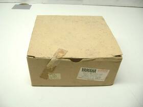 5g2-w0000-00 Yamaha Nos Aux Light Amber 1981 Xj750 750 Seca 25c