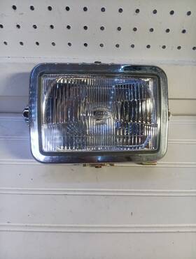 6186-05-0026 Yamaha 1983 - 1985 Xvz1200 D/tk Venture Royale Head Light Headlight