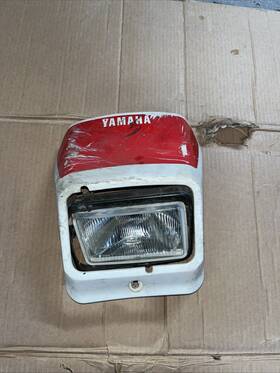 997-16522 Yamaha Xt350 Headlight And Shroud
