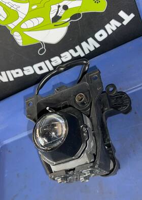 Yamaha Bkn-h4300-00-00 2025-2026 R9 Front Headlight Lens Light Lamp Housing