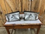 Headlight Set Left & Right For 1999-2002 Toyota 4RUNNER TO2502128 TO2503128. Fixed Price $299.00.