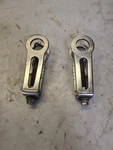 - 16 2009 Triumph Bonneville Se T100 Swingarm Chain Wheel Adjusters. Fixed Price $34.00.