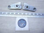 1983 Honda VF750 V45 Magna H142-5) Left And Right Front Turn Signal Bracket Set. Fixed Price $19.80.